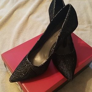 Women's shoes